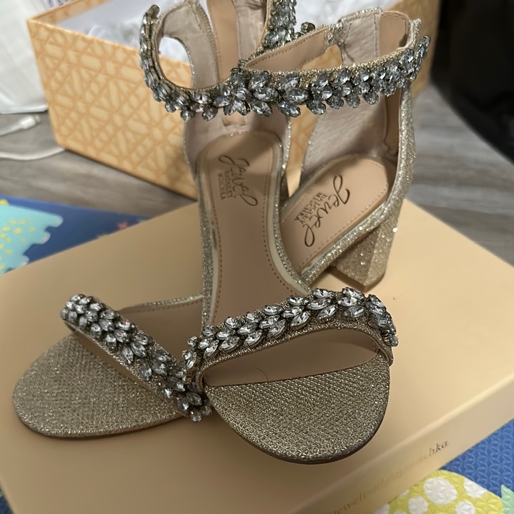 Jewel Badgley Mischka Gold Heels with Crystal Embellishments